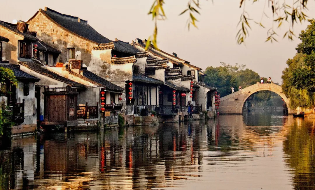 漫步浙江小巷,探寻文艺小店之谜